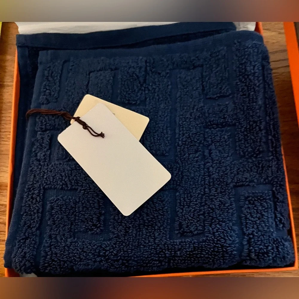 Hermès Paris, Navy Blue Face Towel in Signature Gift Box